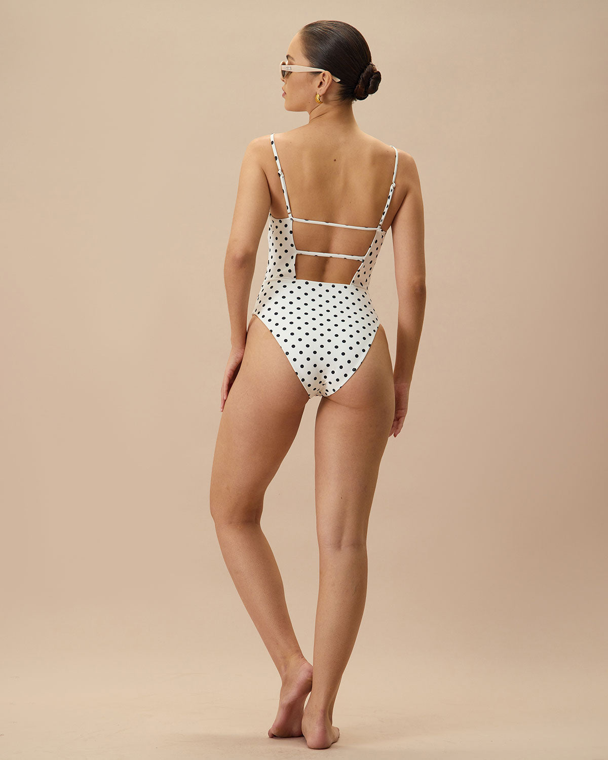 Beyaz Puantiyeli Sırtı Açık Tek Parça Mayo Swimwear