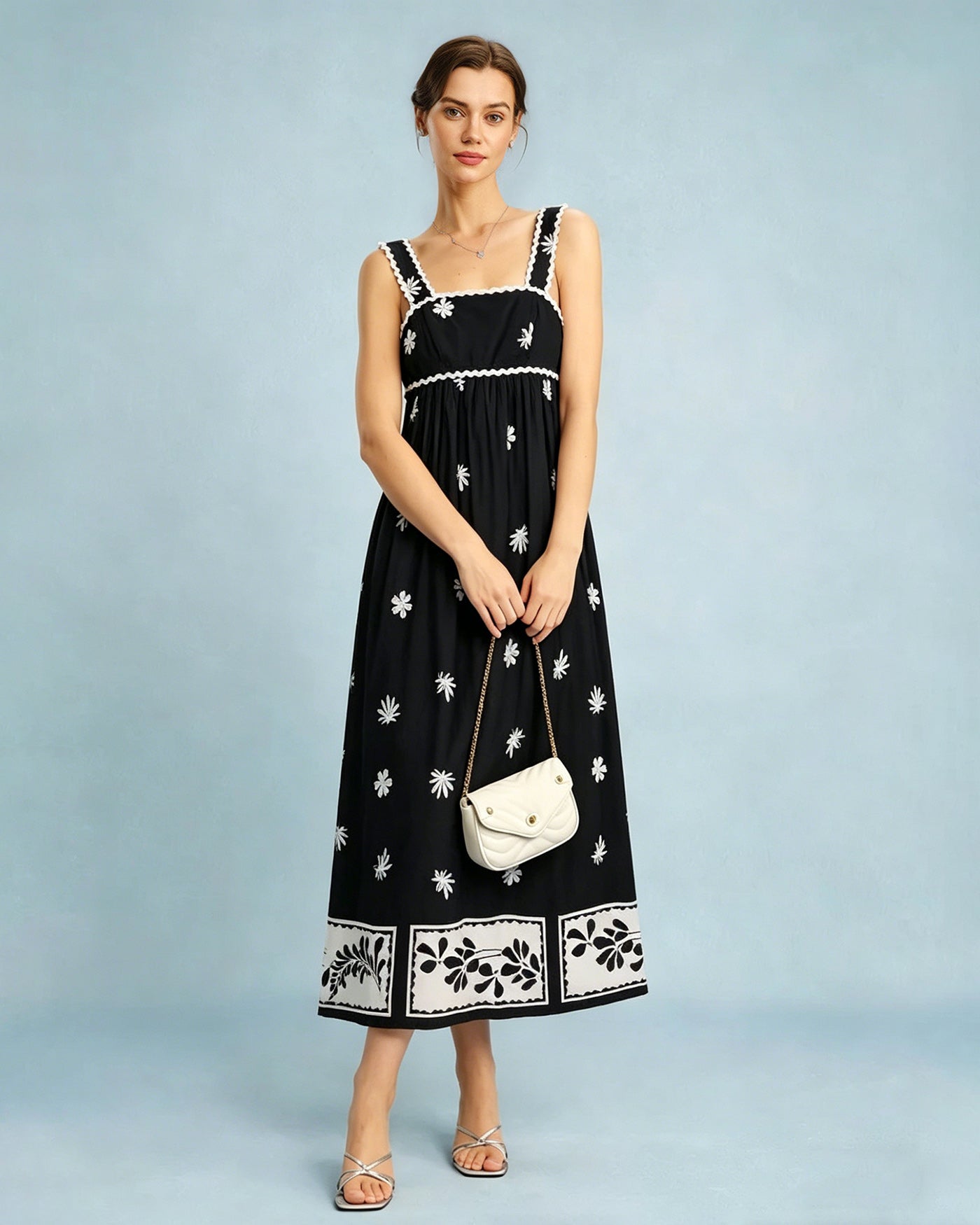 Siyah Çiçek Desenli Kontrast Slip Maxi Elbise