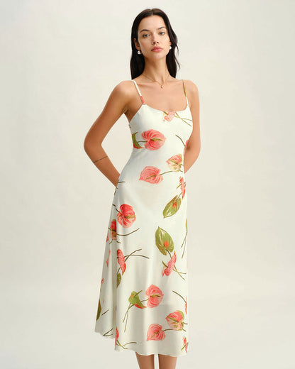 Beyaz Çiçek Desenli Slip Midi Elbise