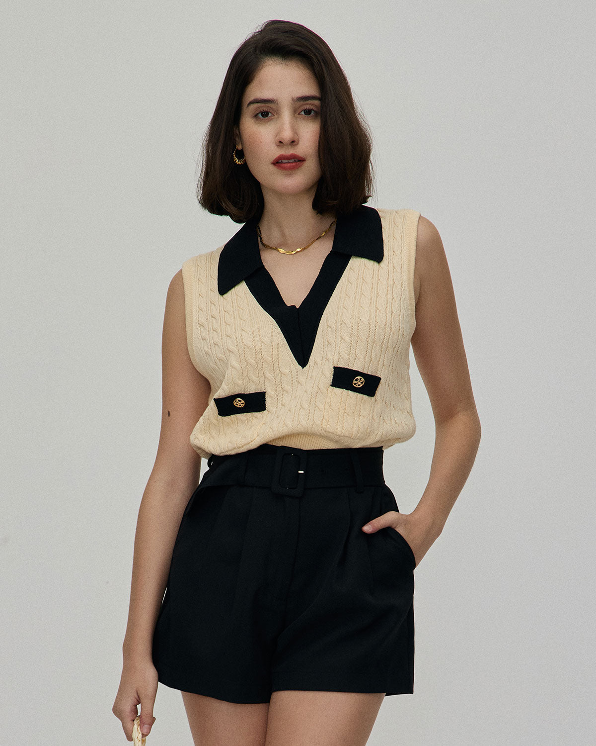 Siyah High-waisted Pileli Belted Şort
