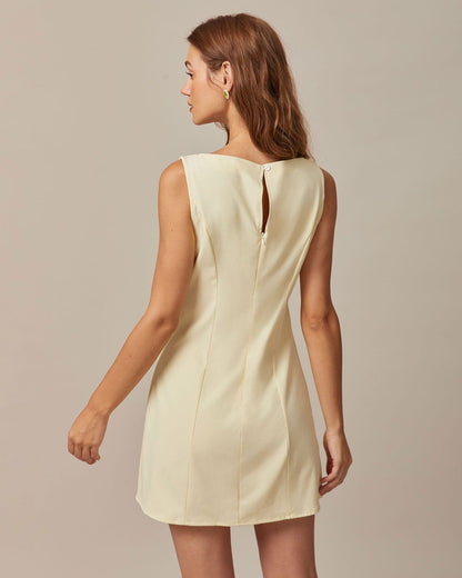 Sarı Kayık Yaka Cutout Mini Elbise