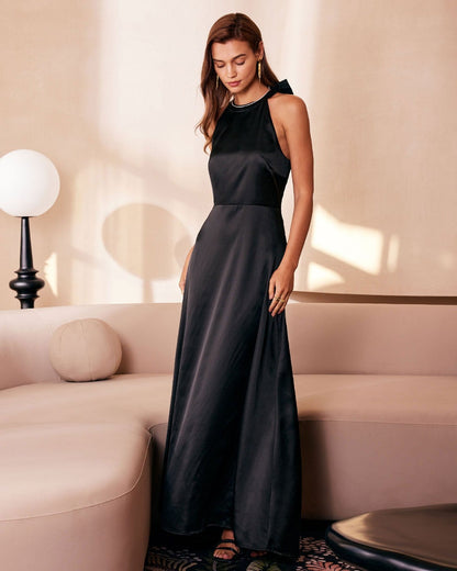 Siyah Boyundan Bağlamalı Bowknot Cutout Maxi Elbise