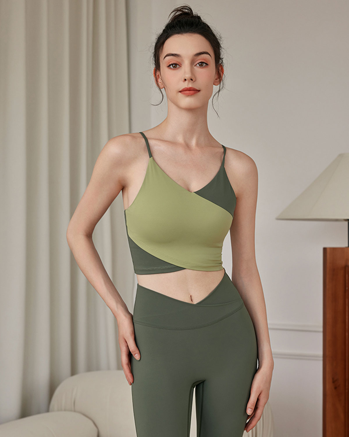 Yeşil Contrast Camis - Medium Support