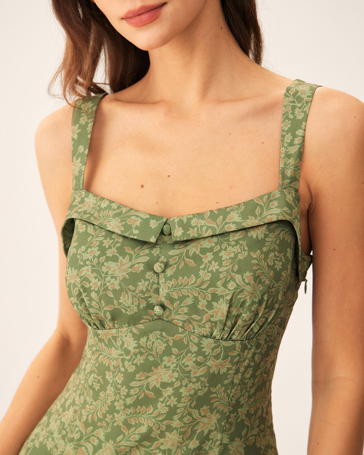 Yeşil Çiçek Desenli Kare Yaka Slip Midi Elbise