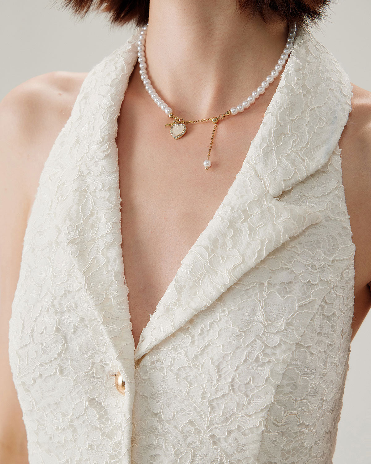 Beyaz Dantelli Collared Kolsuz Mini Elbise