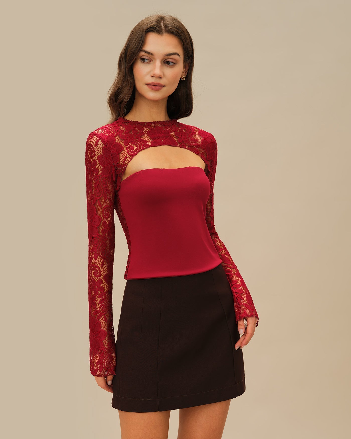 Bordo Çiçek Desenli Dantelli Tişört