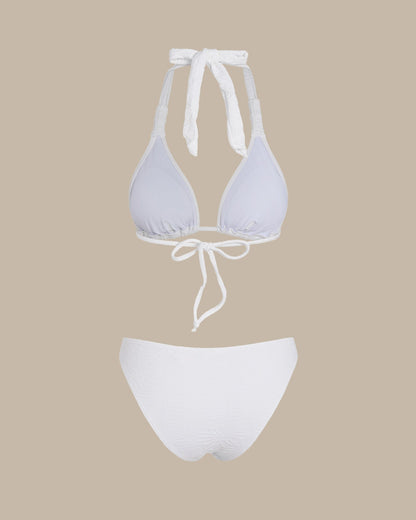 Beyaz Dokulu Boyundan Bağlamalı Üçgen Bikini Takımı