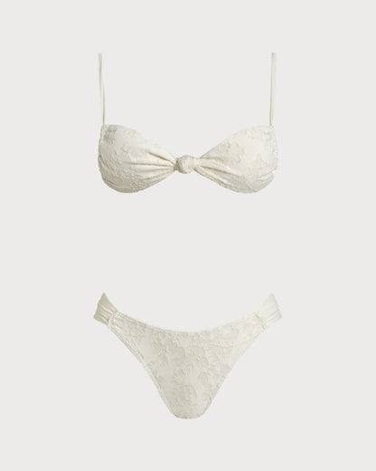 Beyaz Dokulu Büzgü Bağlamalı Üçgen Bikini Takımı