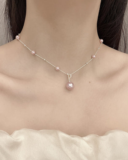 Pembe Kolye