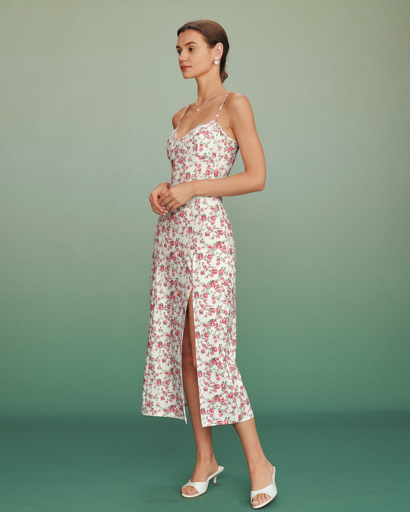 Pembe Çiçek Desenli Dantelli Slip Maxi Elbise