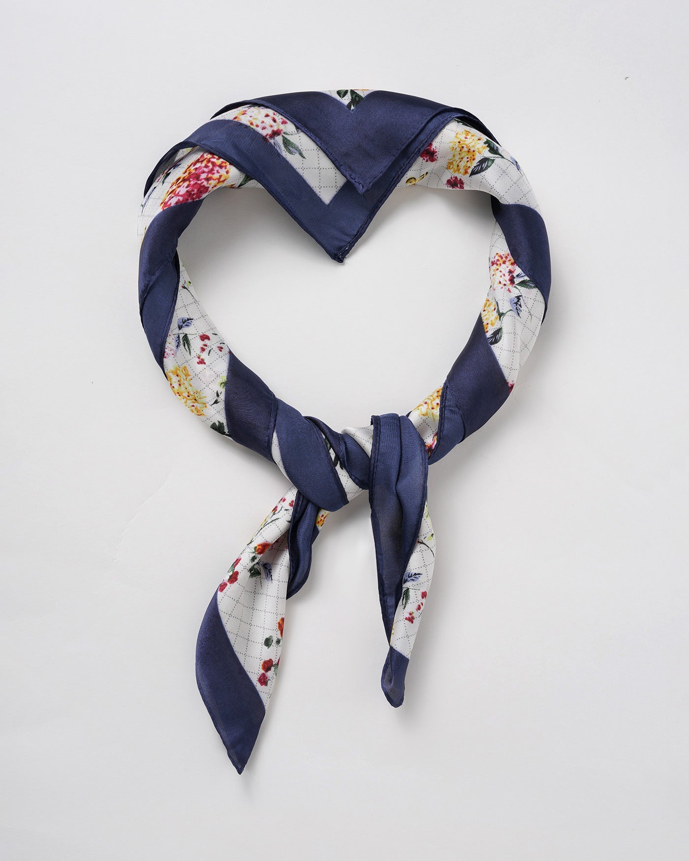 Kadın Desenli Scarve