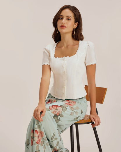 Beyaz Kare Yaka Düğmeli Dantelli Bluz