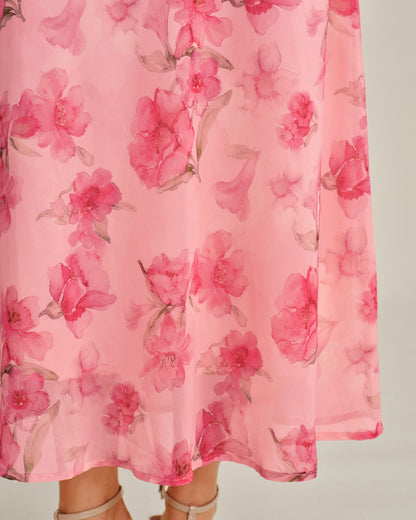 Pembe Çiçek Desenli Fırfır Detaylı Slip Şifon Maxi Elbise