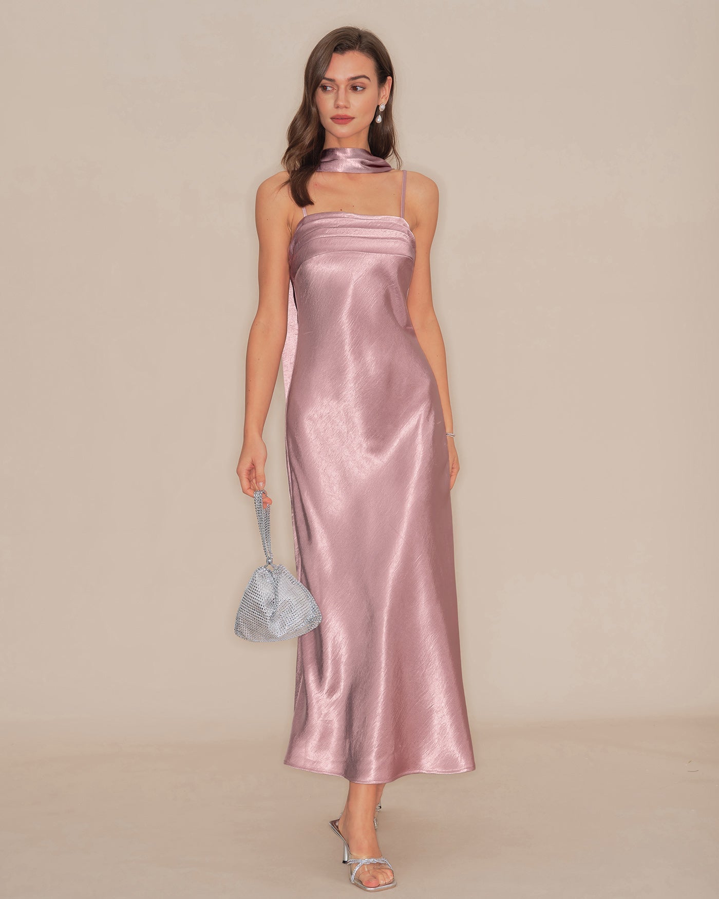 Pembe Slip Balık Kesim Saten Maxi Elbise