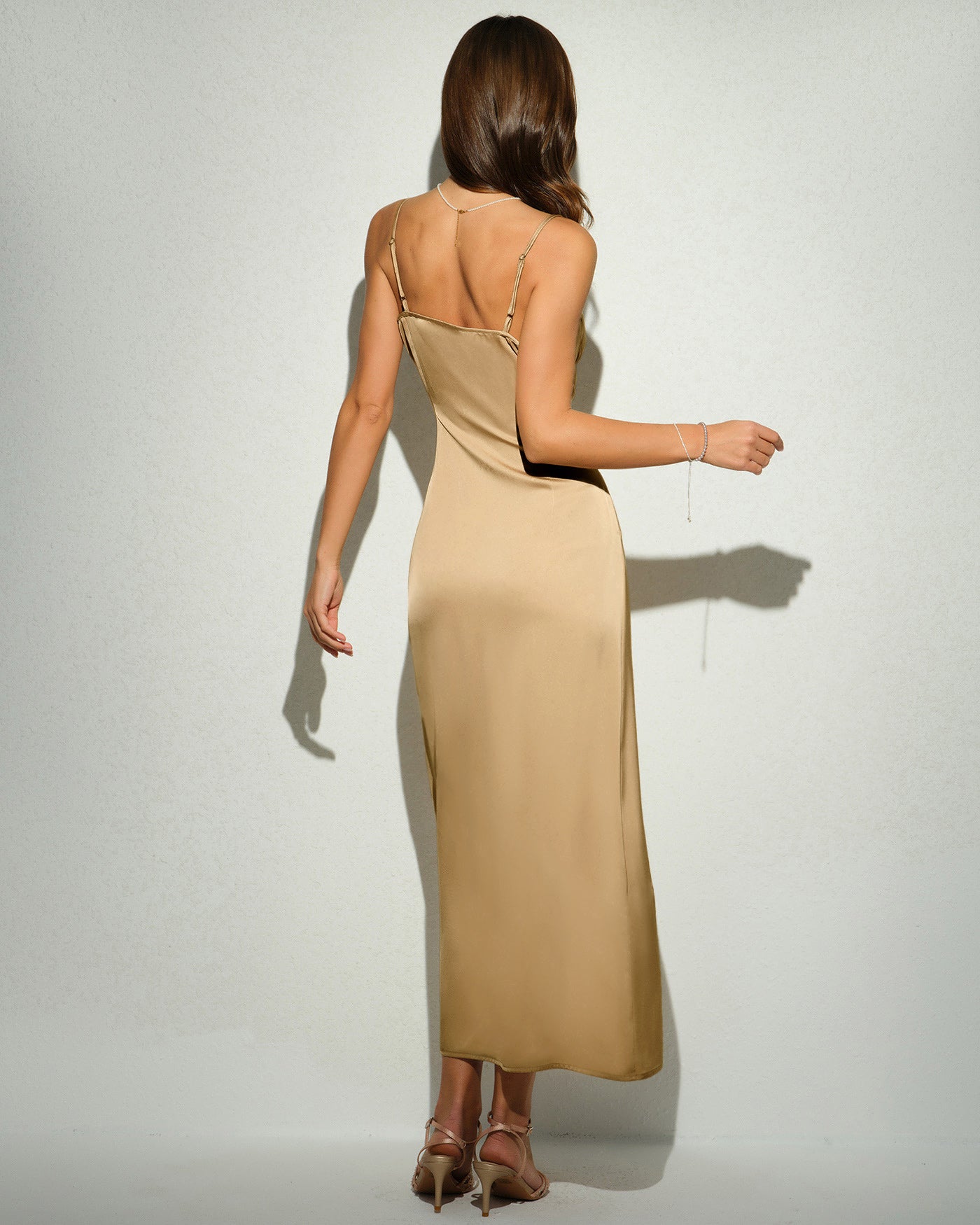 Sarı Kolsuz Slip Maxi Elbise