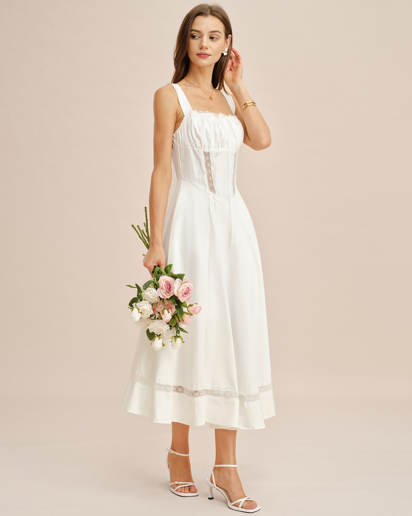 Beyaz Dantel Geçişli Slip Maxi Elbise