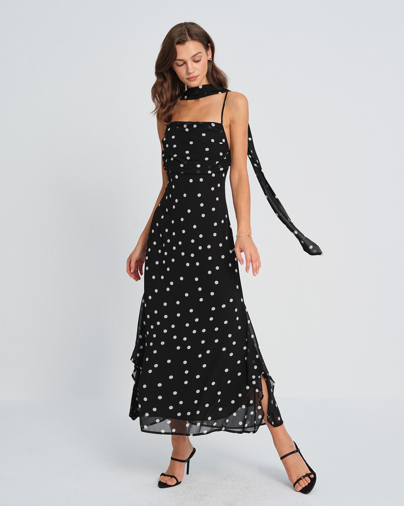 Siyah Puantiyeli Slip Maxi Elbise