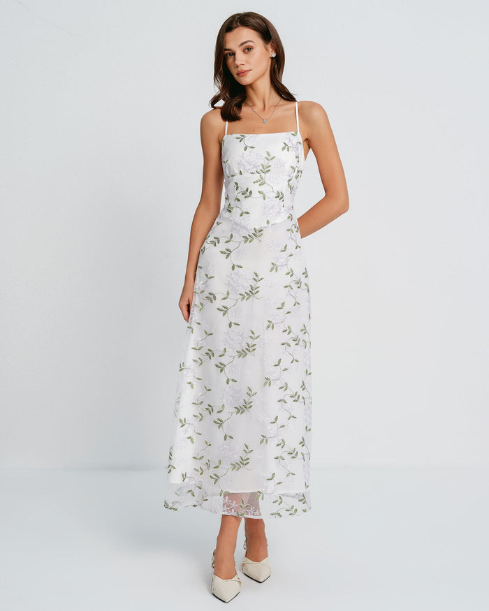 Beyaz Çiçek Desenli Slip Maxi Elbise