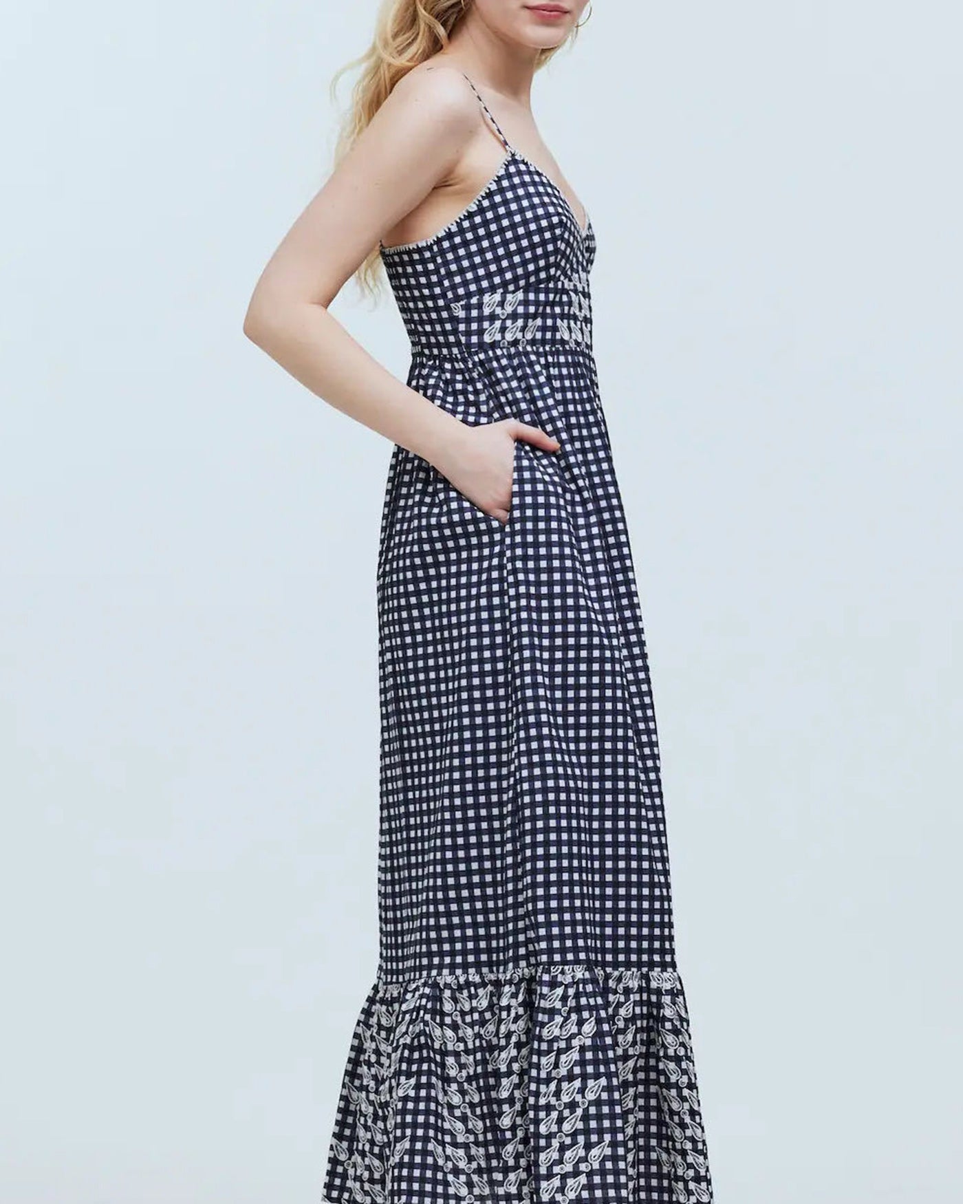 Siyah Ekoseli Slip Midi Elbise