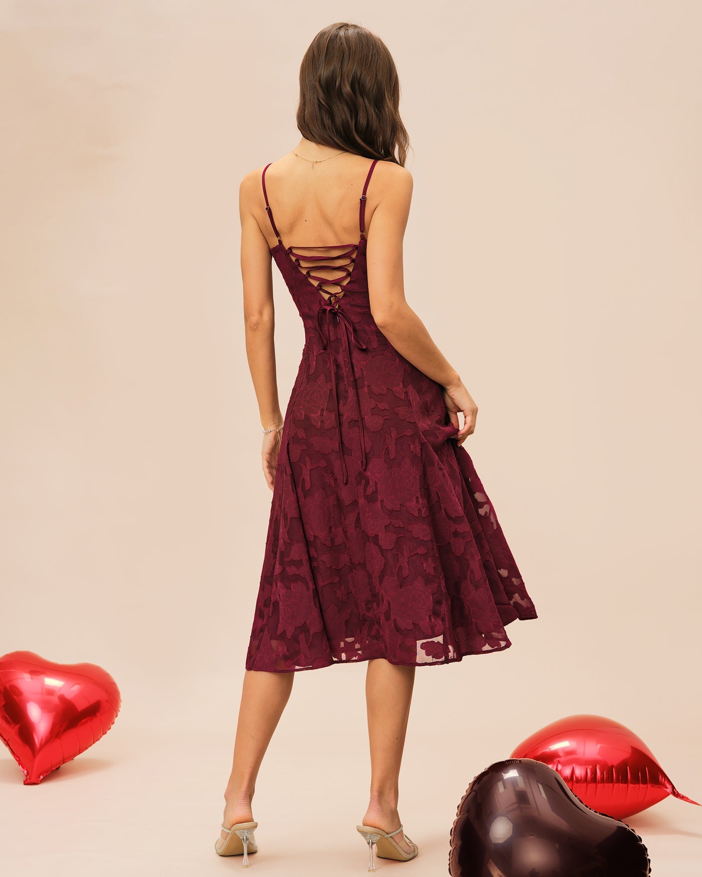 Bordo Kalp Yaka Jakarlı Slip Midi Elbise
