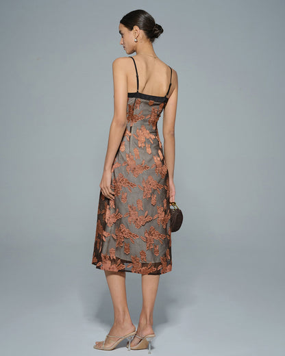 Karamel Çiçek Desenli Slip Midi Elbise