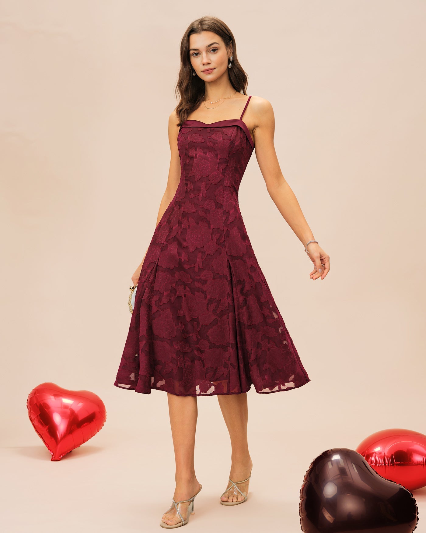 Bordo Kalp Yaka Jakarlı Slip Midi Elbise