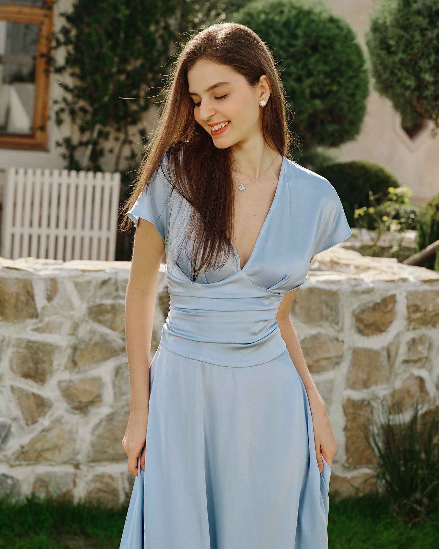 Mavi Drop Shoulder Pileli Midi Elbise