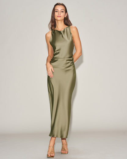 Yeşil Saten Kayık Yaka Slip Midi Elbise