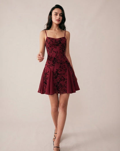 Bordo Çiçek Desenli Mini Elbise